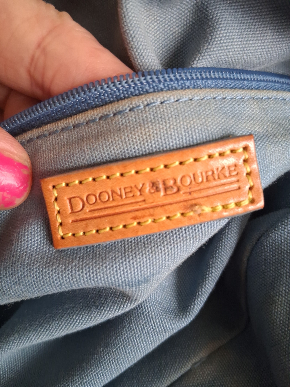 Dooney & Bourke Black Monogram Shoulder Bag with Tan Trim - Picture 14 of 16